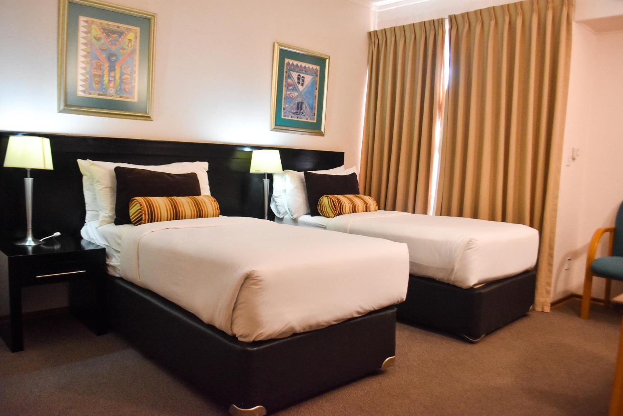 Cresta Bosele Hotel Selebi-Phikwe Dış mekan fotoğraf