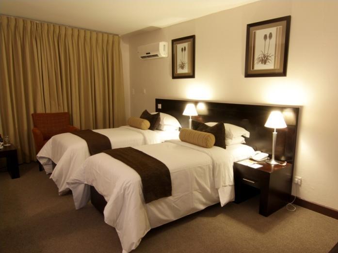 Cresta Bosele Hotel Selebi-Phikwe Dış mekan fotoğraf